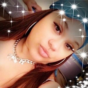 Meet your Posher, Malena